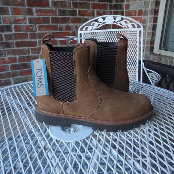 TOMS Men's Light Brown Leather Slip On Chelsea Boots Size 8 NWOB!! - Picture 3 of 8